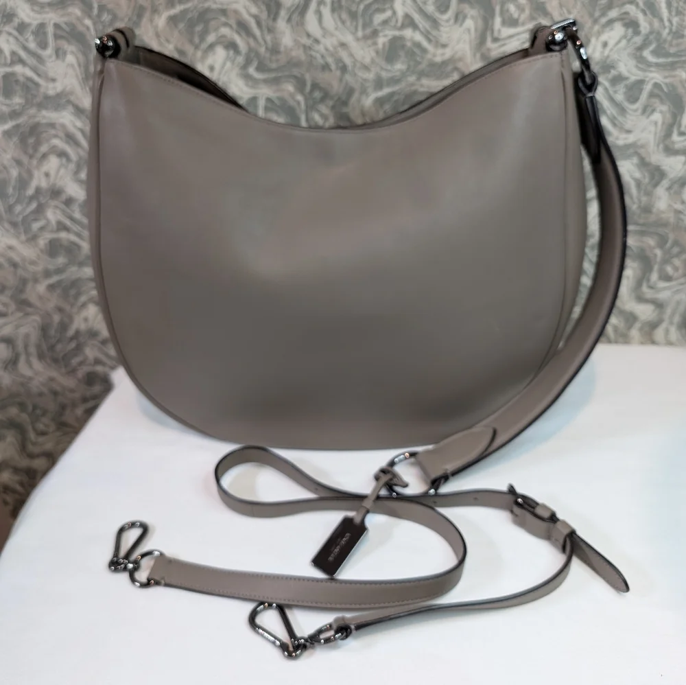 Coach Mae Nomad Hobo Shoulder Crossbody Bag *BROKEN STRAP* - Picture 2 of 16